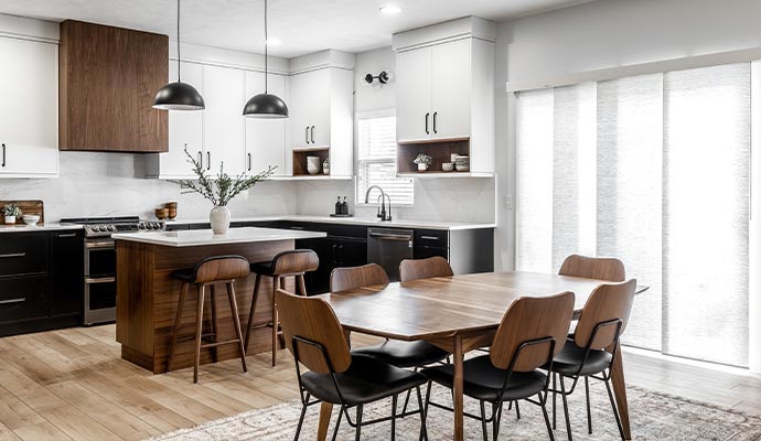 A clean dining room